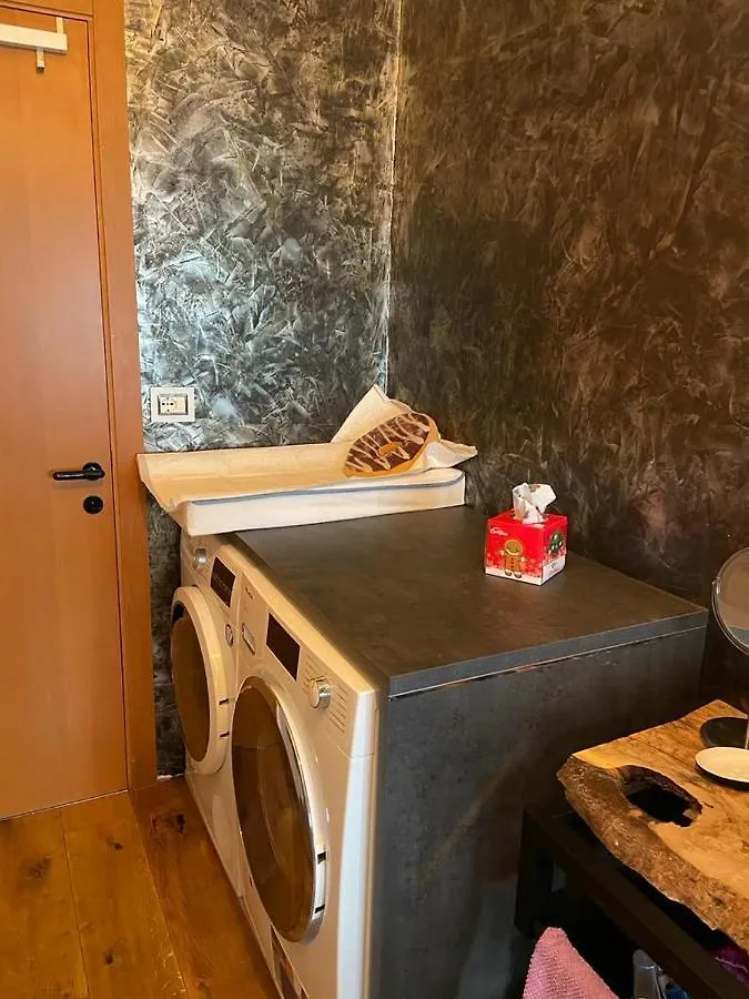 מרינה די מונטמרצ'יאנו Wellhome 0*, מרינה די מונטמרצ'יאנו